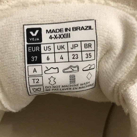 Veja Recife Sneakers NWOB size 6 - Picture 8 of 8